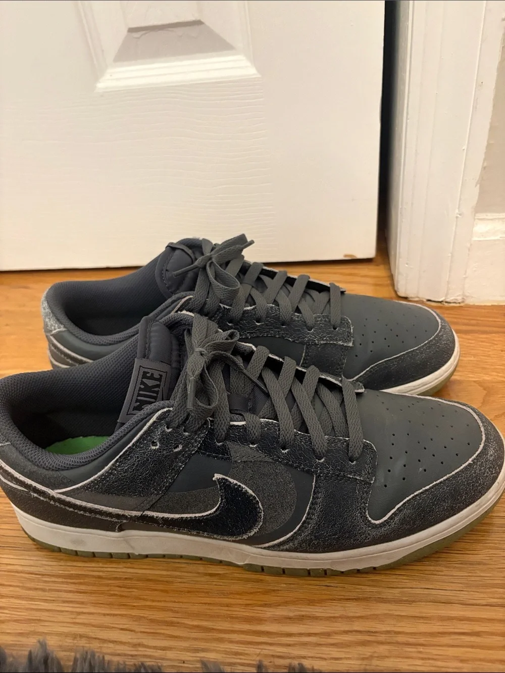 Nike classic men’s